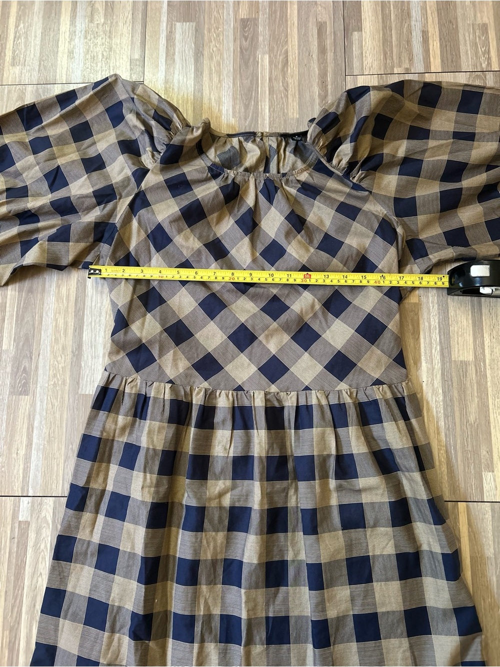 Summersalt Buffalo Plaid Tiered Midi Dress in Navy and Tan 100% Cotton Size Med - Picture 5 of 12